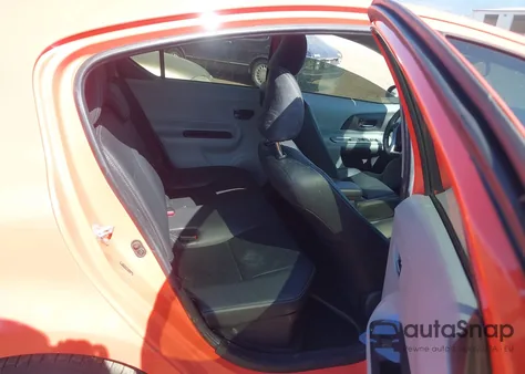 2012 Toyota Prius C Four from USA, damaged, VIN JTDKDTB33C1010431